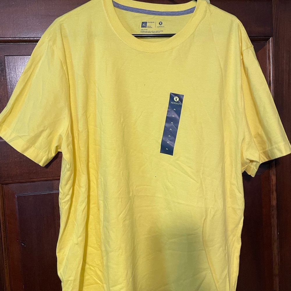 Xersion T shirt Yellow